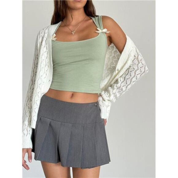 Bow Detail Square Neck Cropped Tank - Picture 5 of 16